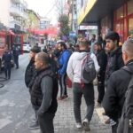 Küçükçekmece'de Yer Altı Kablolarının Yangını Park Halindeki Aracı Küle Çevirdi 7 istanbul kucukcekmecede yer alti kablolarindan cikan kivilcimlar otomobili yakti cbcc089fb4c2