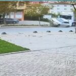 istanbul sancaktepede donus yapan tir otomobile carpti kaza kamerada 4be4f24c7a0c