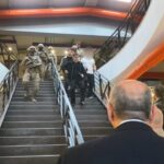 istanbul sariyerde silahla tv binasina giren supheli tutuklandi f94d7ba1930d