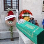 Türk Sanat Müziğinde Önemli Bir İsim Olan Süheyla Altmışdört Son Yolculuğuna Uğurlandı. 1 istanbul suheyla altmisdort son yolculuguna ugurlandi d79434b2353c