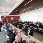 TBMM Başkanı Kurtulmuş, Medya Temsilcileriyle Bir Araya Gelerek Çözüm Sürecini Değerlendirdi 2 istanbul tbmm baskani kurtulmus medya kuruluslarinin genel yayin yonetmenleriyle istanbulda bir araya geldi cf2655fcf66f