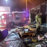 kaldigi konteynerde cikan yanginda oldu 177b07da6249