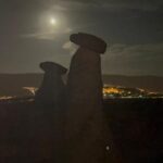 Kapadokya'da 'Süper Ay' Görsel Şöleni: Peribacalarının Arasında Büyüleyici Anlar 9 kapadokyada super ay goruntulendi 562859bbd6ad