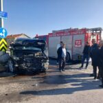 kayseride iki otomobil carpisti 5 yarali e448fe151c1c