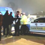 Düzce'de Trafik Kazası Sonrası Alkollü Sürücüler Arasında Kargaşa Çıktı 3 kaza sonrasi suruculer arasinda kavga cikti polis araya girdi e440b3b30ea2