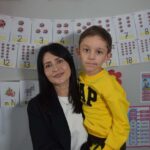 Ahmet Özdemir, Evde Eğitimle Okuma Yazmayı Öğreniyor 5 kemoterapi goren ahmet sinifa donusturulen odasinda okuma yazmayi ogreniyor bcf3c7224600