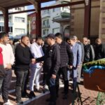 Kaman'da Kolon Kanseri Nedeniyle Hayatını Kaybeden Davul Ustası Adem Göçer Son Yolculuğuna Uğurlandı 6 kirsehir unesco yasayan insan hazinesi unvanli davul ustasi adem gocer topraga verildi video eklendi 903e3ae34769