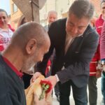 kizilay calisaninin tabanca ile vuruldugu bolgede yemek dagitimi yapildi cfbe393fa94a