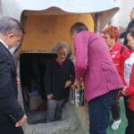 kizilay calisaninin tabanca ile vuruldugu bolgede yemek dagitimi yapildi f2c4a6c485a9