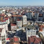 kocaelide yikilan binanin yakinindaki binalar tahliye edildi ekipler inceleme baslatti 3 e4c69f285482