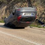 Mudanya'da Kontrolden Çıkan Araç Kayalara Çarparak Ters Döndü: İki Yaralı! 1 kontrolden cikan otomobil ters dondu 2 yarali 89f4d671a115