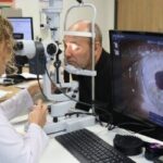 Bursa Şehir Hastanesi'nde Kornea Nakliyle Yeniden Görmeye Başlayan Hastalar, Organ Bağışı Haftası'nda Hekimlerini Ziyaret Etti 1 kornea nakli olan hastalar hekimlerini ziyaret etti d8bf811a2539