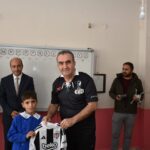 mardinde besiktasli gonullulerden bu forma benden sana kardesim kampanyasi de71e9c66c80