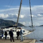 Marmaris'te Fırtına Sonrası Tekneler İçin Kurtarma Çalışmaları Başlatıldı 1 marmariste saganak ve firtinada karaya vuran tekneler cekildi 7f9f51672cd7