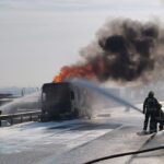 mersinde akaryakit yuklu tanker alev alev yandi 1c0666790c6c