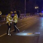 motosiklet yolun karsisina gecmek isteyen yayaya carpti 3 yarali 4aef813e0024