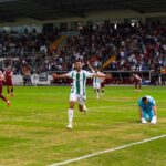 Muğlaspor, Yenilenen Stadyumda Elazığspor'u Geçerek Çifte Bayram Yaşadı 5 muglaspor evindeki galayi galibiyette taclandirdi 082f75b70d2d