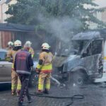 ogrenci servis minibusunde cikan yangin otomobile sicradi 0e6a7ace0ee1