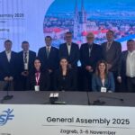 İlhan Demir, Avrupa Okul Sporları Federasyonu Yönetim Kurulu Üyesi Oldu 2 okul sporlari daire baskani ilhan demir essf yonetim kuruluna secildi b3db58e8c4e1