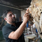 oldurulen aslan zeusun agactan heykelini yapti video eklendi 1f94e6a6d6e5