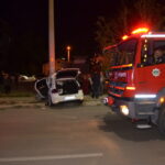 Aksaray’da Elektrik Direğine Çarpan Otomobilde 2 Kişi Ağır Yaralandı 5 otomobil elektrik diregine carpti 2 yarali 8b58def53327