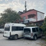 İzmit'te Park Halindeki Araçlara Çarpan Otomobil 1 Ölü, 3 Yaralıyla Sonuçlandı 5 otomobil park halindeki 2 arac ile yayalara carpti 1 olu 3 yarali 06f3d9faf98d