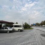 İzmit'te Park Halindeki Araçlara Çarpan Otomobil 1 Ölü, 3 Yaralıyla Sonuçlandı 6 otomobil park halindeki 2 arac ile yayalara carpti 1 olu 3 yarali d401cfe9808e