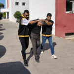 Adana'da kahvehanede tartıştığı kişiyi av tüfeğiyle öldüren Mustafa Çoban tutuklandı 1 otomobilin lastigi patlayinca yakalanan cinayet suphelisi susma hakkini kullandi d5c1a20a3c31