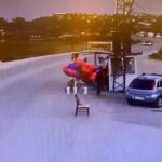 Adana'da Virajda Takla Atan Araçta Sürücü Yaralandı 4 otomobilin virajda takla attigi kaza kamerada 815057d7931f