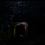 otomobilini yanlislikla geri vitese alinca 7 metre yukseklikten dustu kaza ani kamerada 723158b53ce8