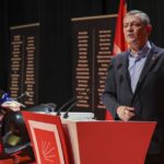 Özgür Özel: "Motokuryeler için adil ücret ve yasal düzenlemeler şart" 4 ozgur ozel kuryeye hiz dayatan olumle yaristiran sistem denetlenmeli 218c24d578dc