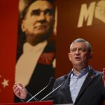 Özgür Özel: "Motokuryeler için adil ücret ve yasal düzenlemeler şart" 7 ozgur ozel kuryeye hiz dayatan olumle yaristiran sistem denetlenmeli 9368faa42277