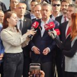 ozgur ozel mansur yavasi da tartistirmak uzerine yaptiklari bir hamledir b0d495f48127