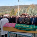 Patpat Kazasında Hayatını Kaybeden Küçük Eslem Ayvaz Toprağa Verildi 3 patpatin carptigi 2 yasindaki eslem oldu ablasi agir yarali 2 b7632322bbd4