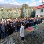 Patpat Kazasında Hayatını Kaybeden Küçük Eslem Ayvaz Toprağa Verildi 4 patpatin carptigi 2 yasindaki eslem oldu ablasi agir yarali 2 c02748df5660