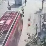 polisin dur ihtarina uymayan chp otobusu soforunun yurt disina cikis yasagi kaldirildi 65317814c55e