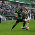 Sakaryaspor, Serikspor'u 3-2'lik skorla mağlup ederek 1. Lig'deki 13. hafta mücadelesini kaybetti. 1 sakaryaspor serikspor 2 3 9add7eeadf9a