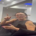 sarkici gullunun kizi ile arkadasi sac ve kan ornegi verdi 49c64184b33c