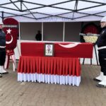 sehit polis memuru son yolculuguna ugurlandi 8ac53815c994