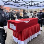 sehit polis memuru son yolculuguna ugurlandi e11a1e4486d6