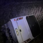 Maden İşçilerini Taşıyan Midibüs, Şirvan'da Uçuruma Devrildi: 15 Yaralı Var 1 siirtte maden iscilerini tasiyan midibus ucuruma yuvarlandi 2si agir 15 yarali ccec03d28982