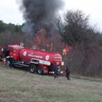 Soba Yangınına Yanlışlıkla Benzin Dökerek Sebep Olan Emekli Öğretmen Yaralandı 1 sobaya su yerine benzin dokunce cikan yanginda yaralandi 2293cf910a91