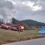 Soba Yangınına Yanlışlıkla Benzin Dökerek Sebep Olan Emekli Öğretmen Yaralandı 4 sobaya su yerine benzin dokunce cikan yanginda yaralandi a03b2cd2fc6a