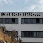 Kayseri'de Sucuk Festivalinde Yiyeceklerden Rahatsızlanan Öğrenci ve Öğretmen Sayısı 80’e Ulaştı 1 sucuk festivali sonrasi rahatsizlanan ogrenci ve ogretmen 80 kisi hastaneye basvurdu c1b49b74e659