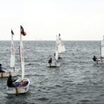 Lösemili Çocuklar İçin Tekirdağ'da Yelkenli Farkındalık Etkinliği Düzenlendi 5 tekirdagli yelkenciler losemiye dikkat cekmek icin turuncu balonlarla denize acildi a086fd7077a6