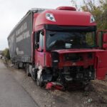 Burdur'da TIR ile otomobilin çarpışması sonucu akademisyen Serkan Doğan yaşamını yitirdi. 1 tir ile otomobilin carpistigi kazada akademisyen serkan dogan hayatini kaybetti 28250613e3e5