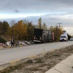 Burdur'da TIR ile otomobilin çarpışması sonucu akademisyen Serkan Doğan yaşamını yitirdi. 4 tir ile otomobilin carpistigi kazada akademisyen serkan dogan hayatini kaybetti f788631418c7