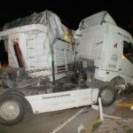 tir kirmizi isikta bekleyen otomobile carpti 1 olu 3 yarali f4c9de0c8408