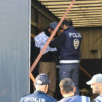 tokat durdurulan tirdan 11 kacak gocmen cikti video eklendi 1ecc1b3adbd8