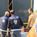 tokat durdurulan tirdan 11 kacak gocmen cikti video eklendi c876bb53afde